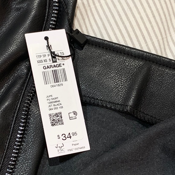 Garage Faux-Leather "As If" Skirt - Picture 4 of 7